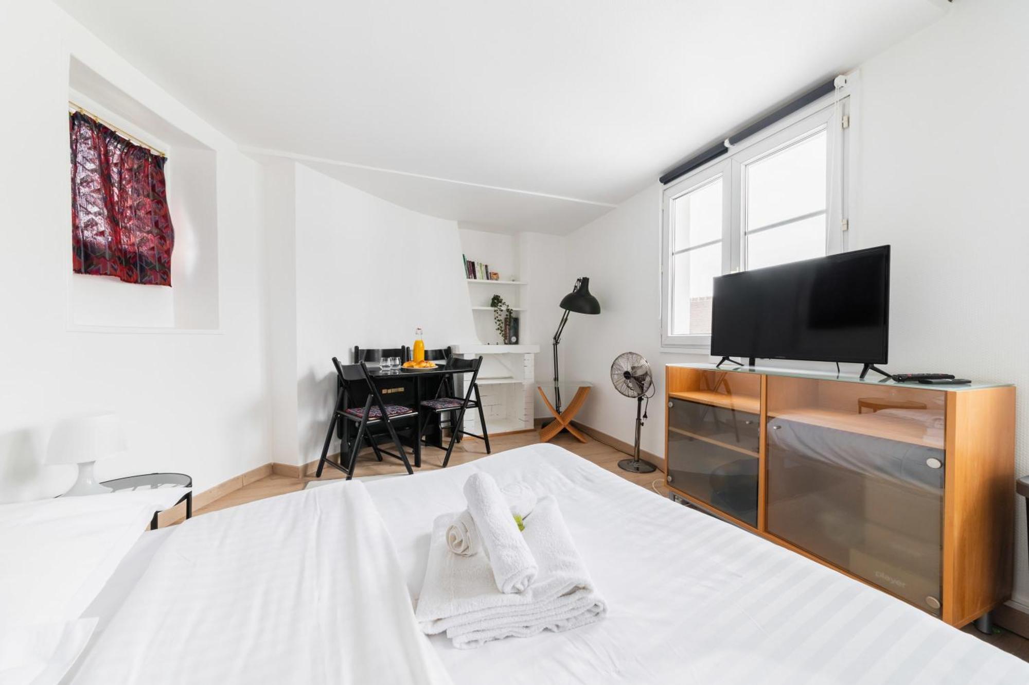 Agreable Studio Coeur De Paris - Paris 6 - 2P - Flat-Guest Exterior foto